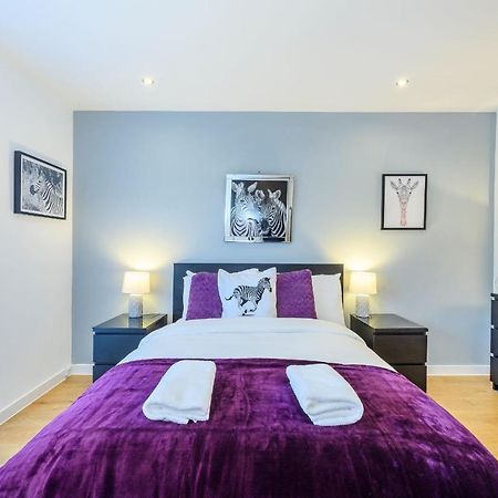 Mosspark Boulevard Exec Apartment i Free Parking Glasgow Eksteriør bilde