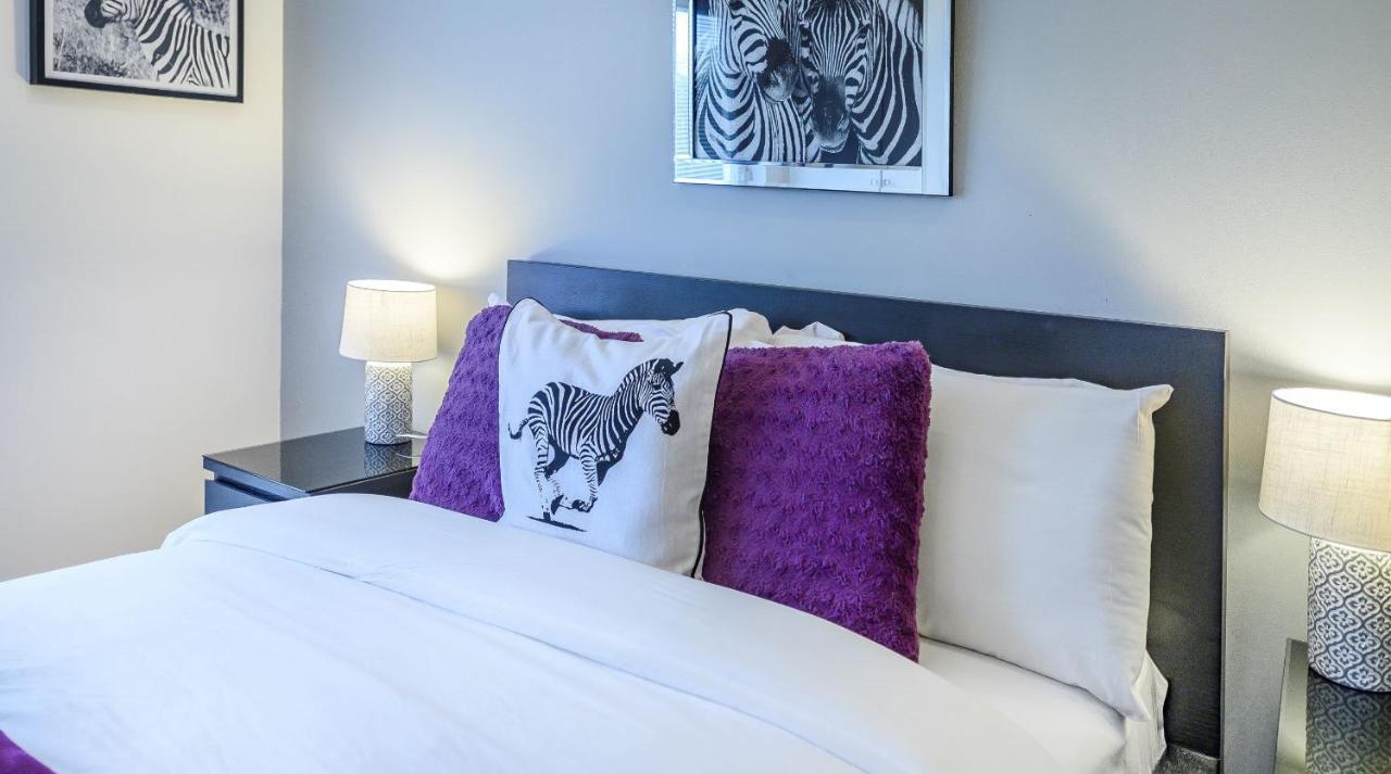 Mosspark Boulevard Exec Apartment i Free Parking Glasgow Eksteriør bilde