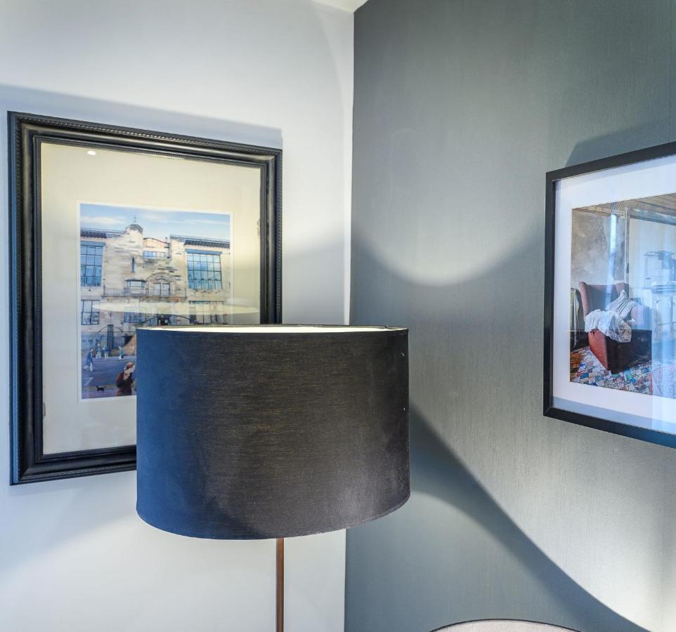 Mosspark Boulevard Exec Apartment i Free Parking Glasgow Eksteriør bilde